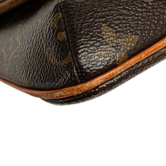 LOUIS VUITTON Authentic Brown Monogram Leather Pochette Hobo Bag